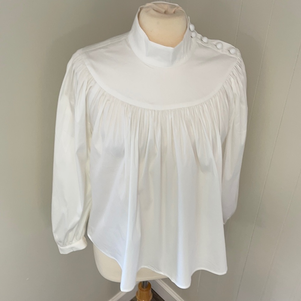 Ann Taylor White Business Trumpeted Top-Zara like